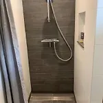 Cosy Incl Jacuzzi Near Trainstation, And Apartment *