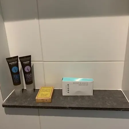 Cosy Incl Jacuzzi Near Trainstation, And *