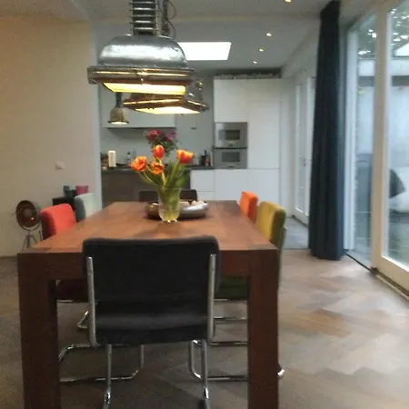 Cosy Incl Jacuzzi Near Trainstation, And * Heemstede