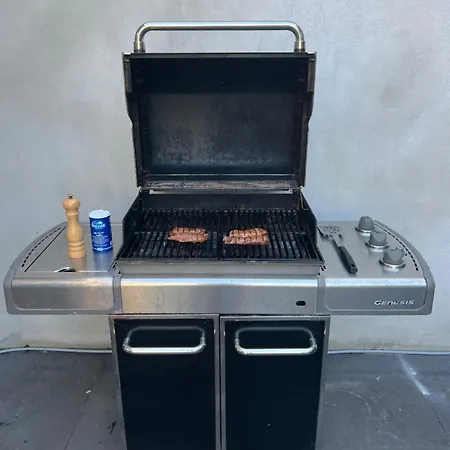 Cosy Incl Jacuzzi Near Trainstation, And Heemstede