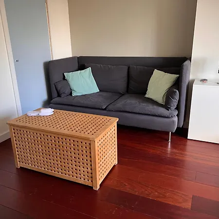 Cosy Incl Jacuzzi Near Trainstation, And